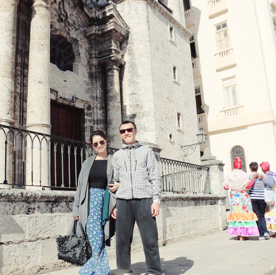 Toby 和美伦的合照